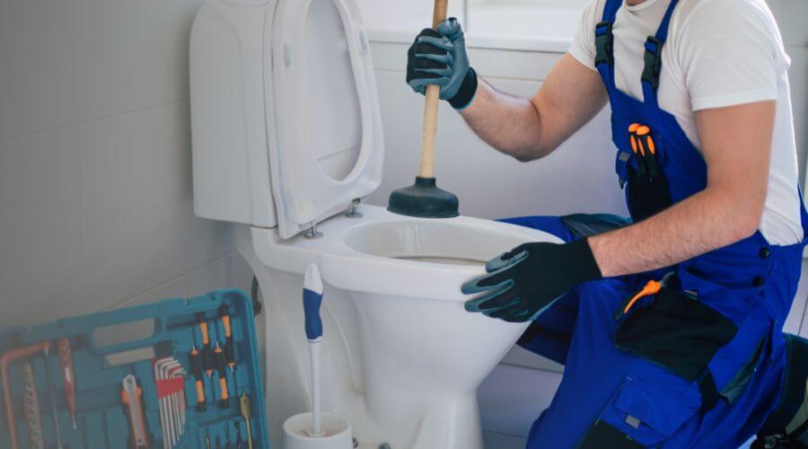 Expert burst pipe repair services in Howard, GA